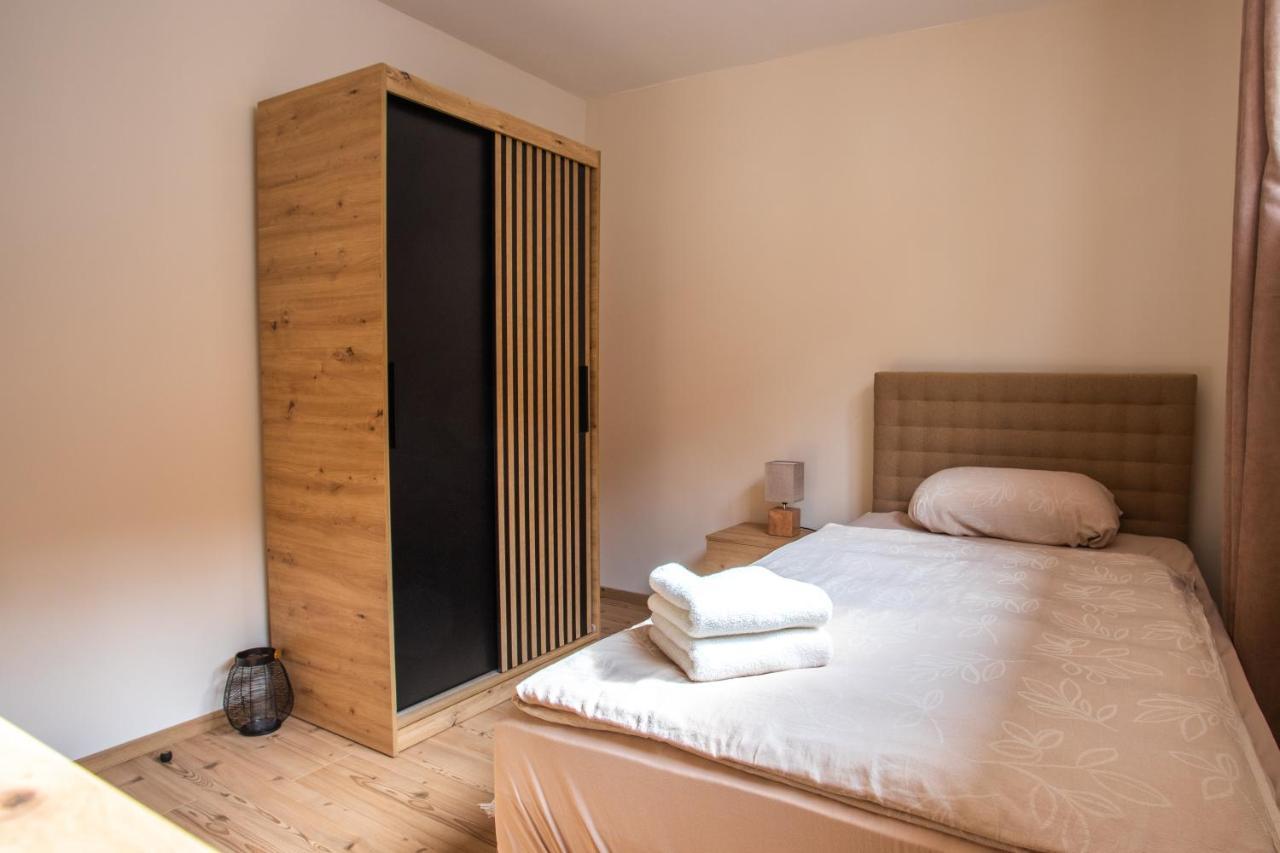 Landena Apartments Lendava Eksteriør bilde